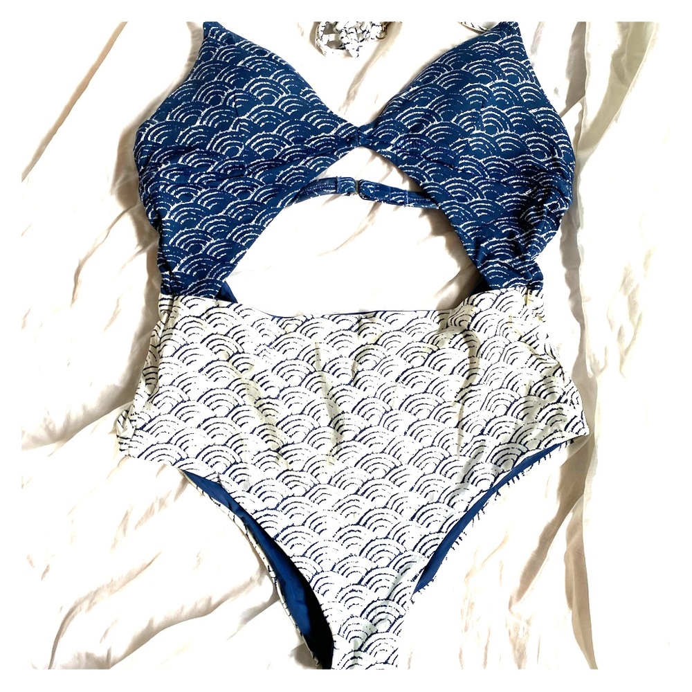Dolce Vita one piece sexy bathing suit